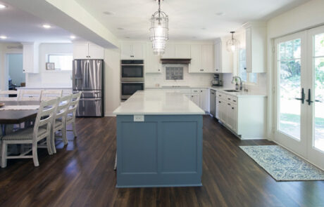 large-kitchen-island-family-gatherings Large Kitchen Island Family Gatherings